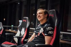 开云体育APP下载-包含C9翻盘IG，Rekkles绝境逆转的词条