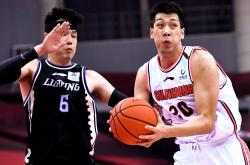 开云平台-广东队遭遇挑战，客场输球难挽回形势