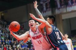 开云APP-格拉纳达连续胜利，状态回勇的简单介绍