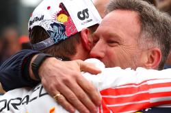 开云体育下载-索伯车队轻取红牛车队，维斯塔潘点燃赛场的简单介绍