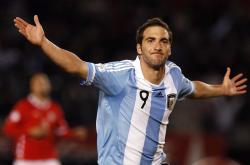 开云体育平台APP-当北伦敦的枪口转向波斯湾，凯恩满分表演背后的足球版图暗战