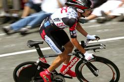 开云体育登录-伦纳德爆发引领团队风暴，北京队连续得分压制雷霆