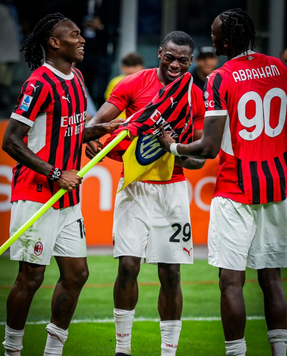 AC米兰憾败,欧国联冠军梦破碎 AC米兰憾败,欧国联冠军梦破碎