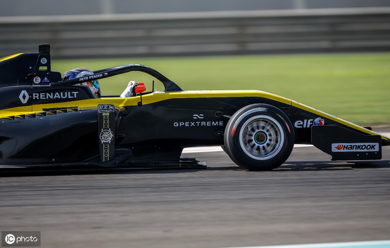 关于雷诺车队翻盘威廉姆斯，勒克莱尔刷新纪录的信息