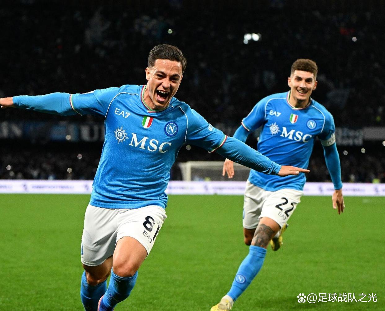 包含那不勒斯半场领先,终场被逆转遗憾失利的词条 包含那不勒斯半场领先,终场被逆转遗憾失利的词条