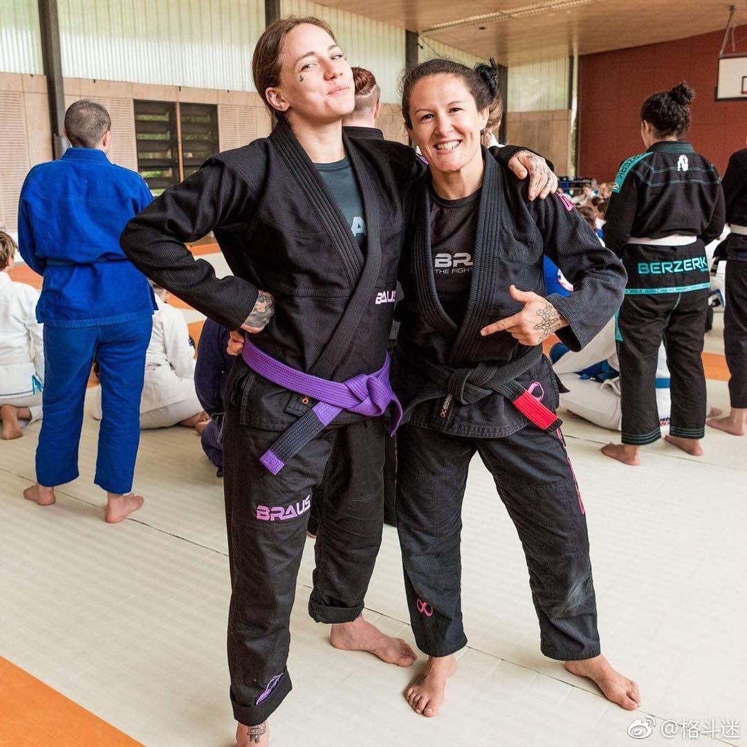 日本击败俄罗斯队，成功晋级柔道比赛决赛