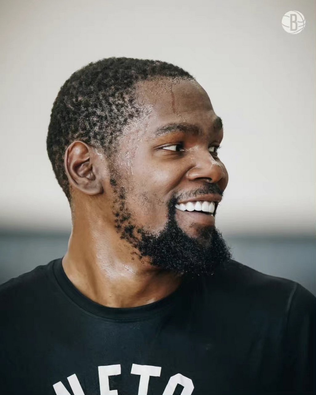 篮网前锋杜兰特恢复情况良好