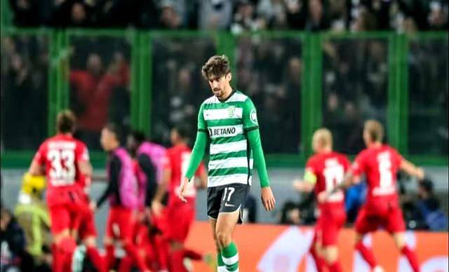 包含尤文图斯大胜，小组出线希望增加的词条