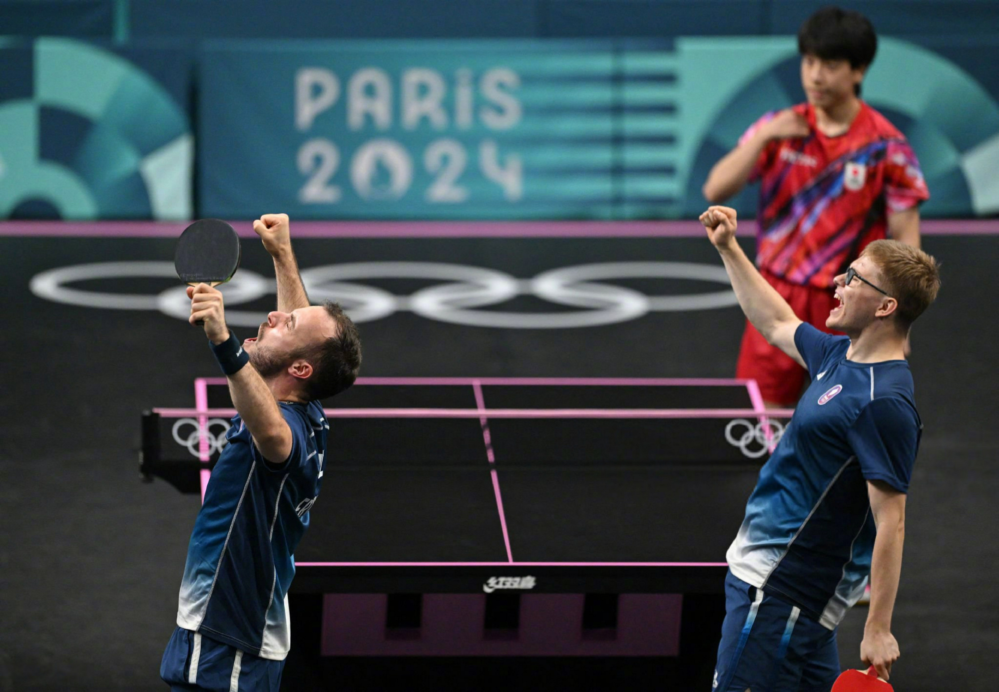 关于日本羽毛球队力克法国羽毛球队，安赛龙制霸全场的信息