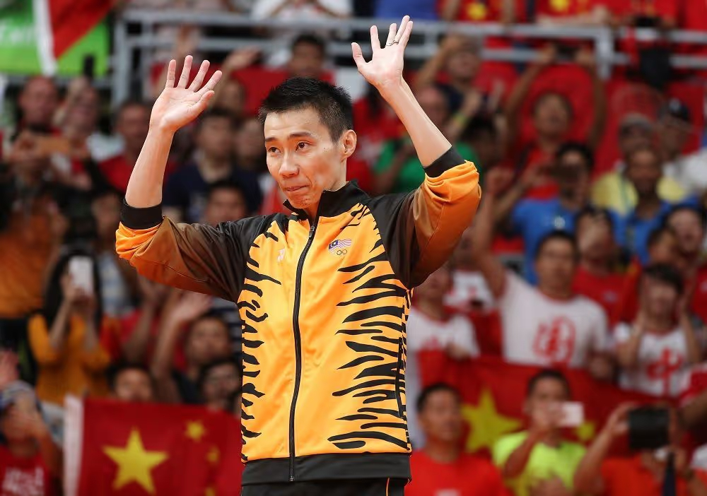 法国羽毛球队轻取泰国羽毛球队，李宗伟完成帽子戏法的简单介绍