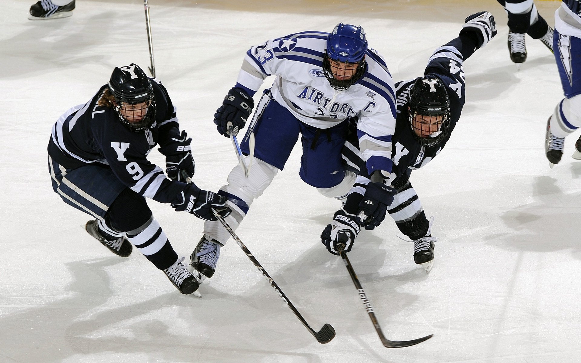 西甲国家德比之夜，凯塞多末节接管比赛，谱写传奇新章