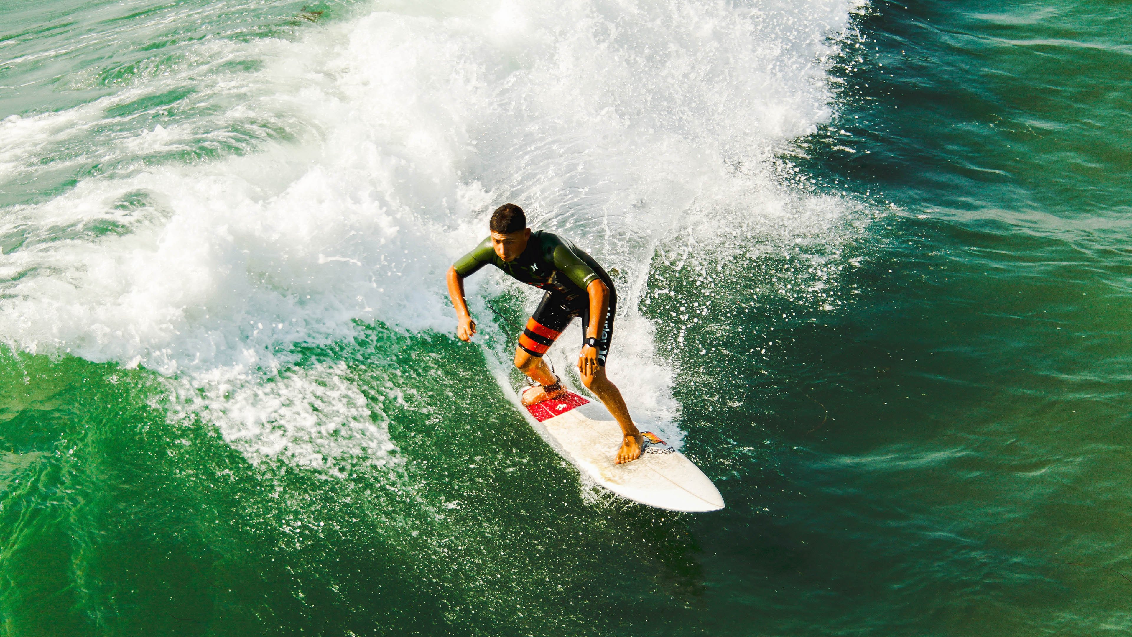南美风暴中的英伦之光，福登全场最佳无争议，阿根廷轻取玻利维亚背后的战术棋局
