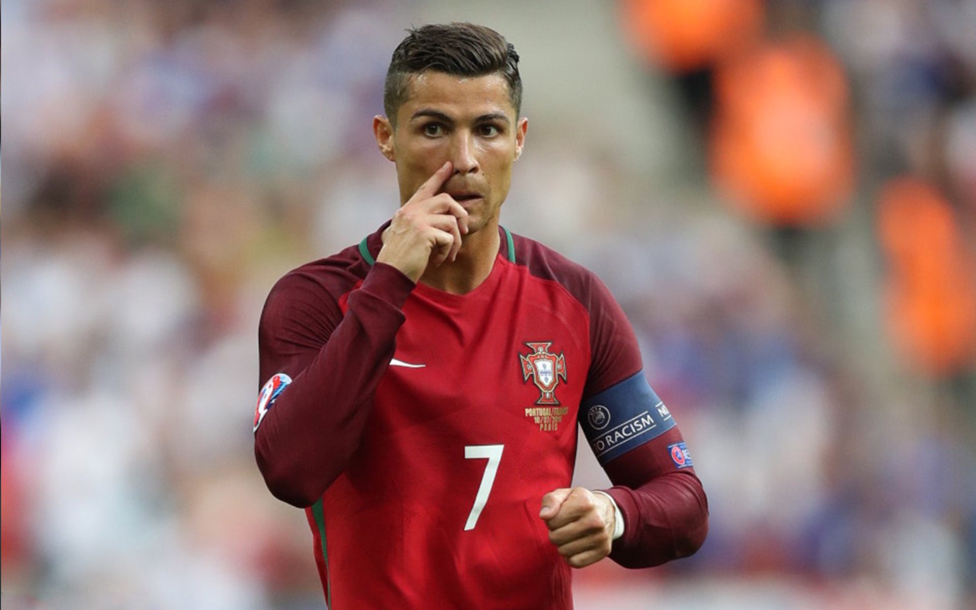 从篮球场到绿茵场，当季后赛抢七的窒息感遇上奥地利对马里的战术压制