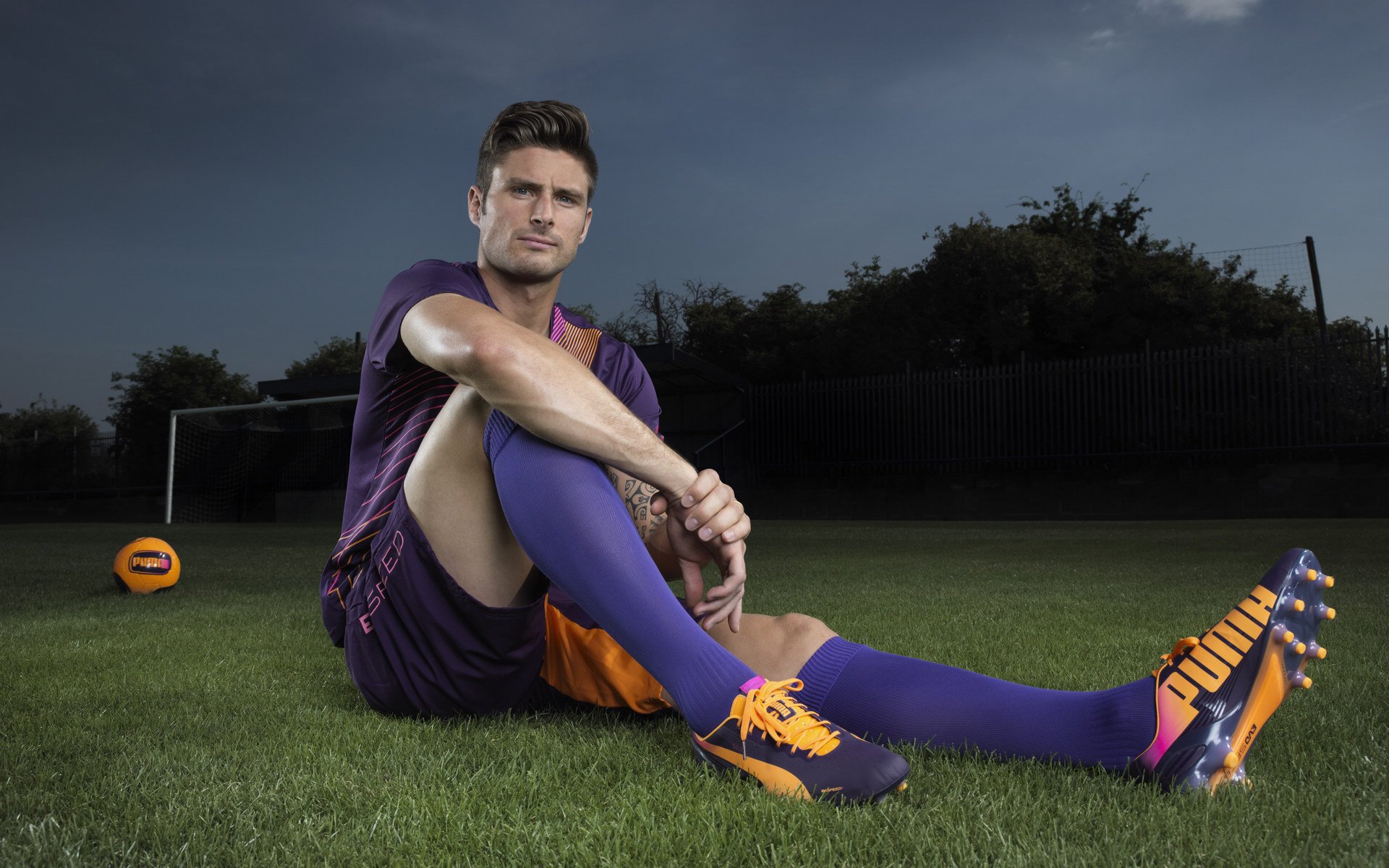 黄鸭组合点燃赛场,法国队绝杀马来西亚队—一场改写历史的羽坛对决